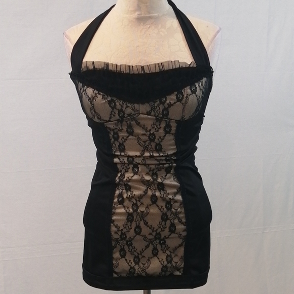 Elegant Black Lace Mini Dress - Picture 3 of 13